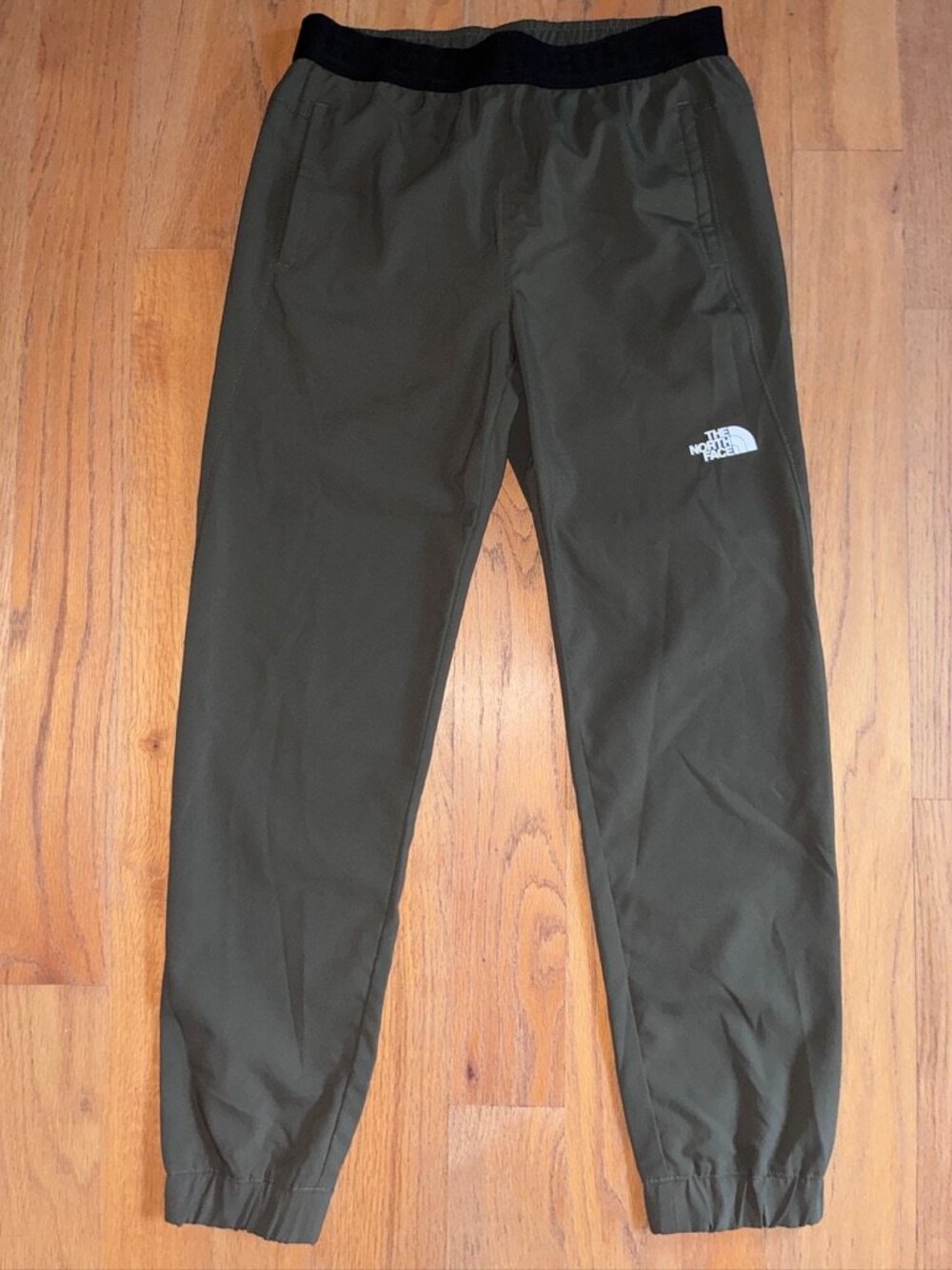 The North Face Boys FlashDry Lightweight Olive Woven Jogger Pants Large 12